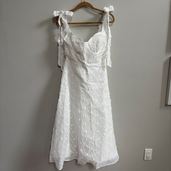 Lulus Glamorous Element White Lurex Tie-Strap Bustier Midi Dress Large Bride NWT - Picture 5 of 13